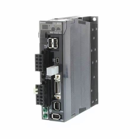 OMRON R88D-KT150H Servo Drive VAC per 1 minuto a 50/60 Hz da 10 a 60 Hz 400 VAC