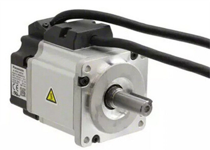 PANASONIC INDUSTRIAL AUTOMATION MSMD021P1S SERVO, A4, 200W 2500P/R INCREMENTALE ENCODER, motore a 100V, chiave e azionatore