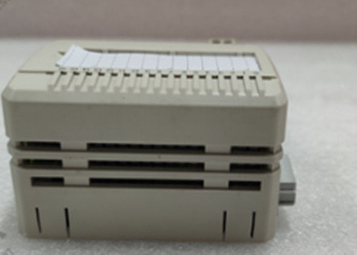 ABB DO801 3BSE020510R1 Modulo IO digitale per S800 IO con 16 canali