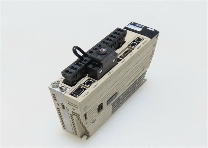 SGDV-R90A21A Nuovo servo amplificatore 220V AC in scatola originale
