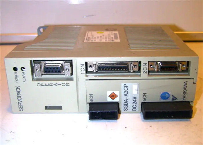 SGDA-A3CP Servo Drives Yaskawa 0.03kw Potenza Nuovo originale