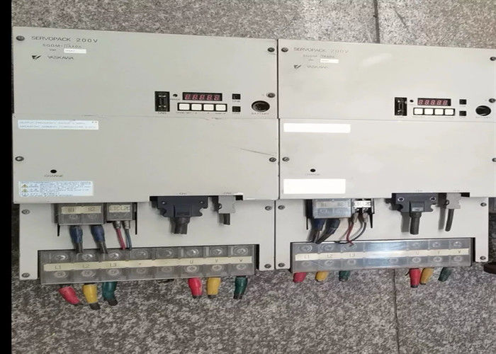 SGDM-1AADA AC Servo Drives Industry Nuovo in scatola originale