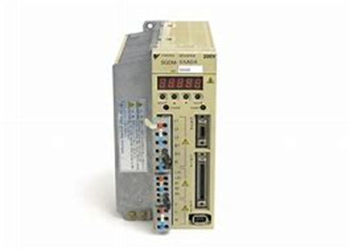 SGDM-05ADA Yaskawa Nuovo servo drive in scatola originale