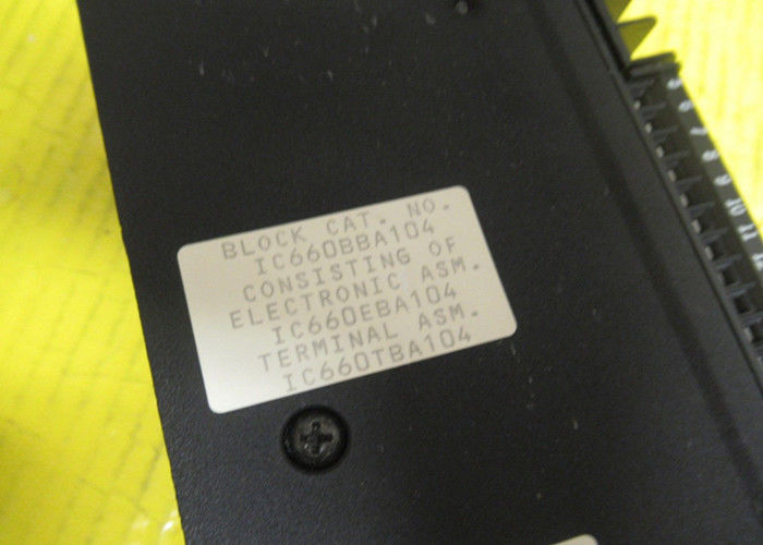 Il GE Fanuc IC660BBA104 è un blocco di input e output analogico a sorgente di corrente,Rx7i PACsystem
