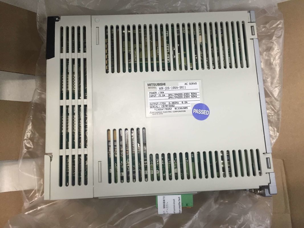 MITSUBISHI 1KW AC Servo Amplificatore MR-J2S-100A-S01 3 Fase Motor Drive NUOVO in magazzino