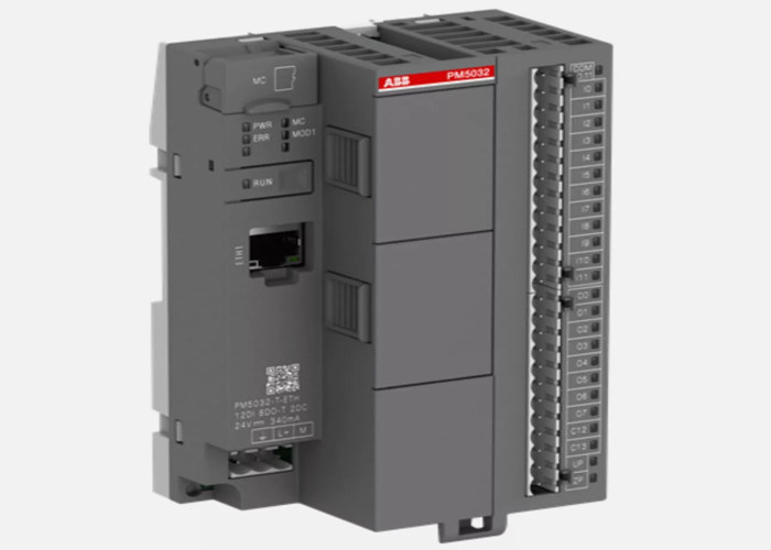 Modulo del processore ABB PM5032-T-ETH. Memoria 2MB. 12 DI 24VDC. 8 DO 24VDC 0.5A. 2 DC 24VDC.