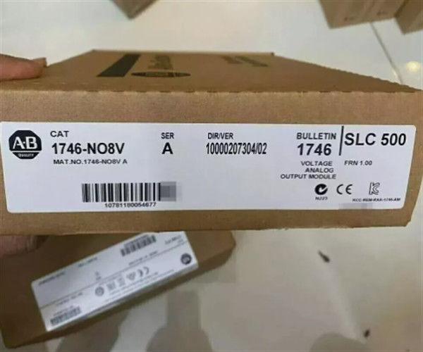 1746-NO8V Allen-Bradley 1746 Modulo di uscita analogico Numero di parte 1746-NO8V Temperatura nominale -20...55 Â°C -4...131 Â°F